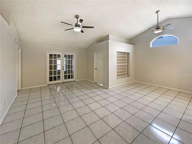 8812 BAYAUD DRIVE, Tampa, FL 33626
