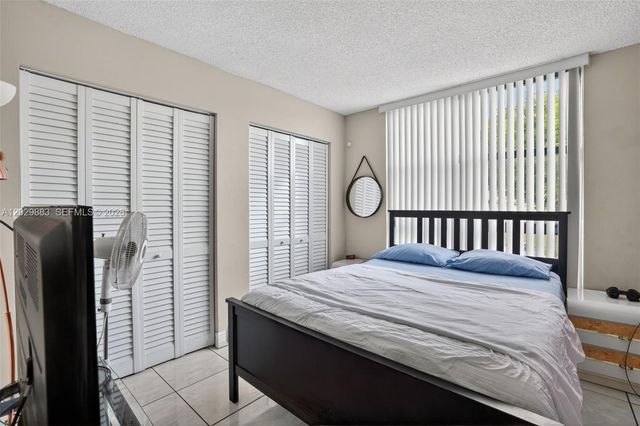 11790 SW 18th Street 214-3, Miami, FL 33175
