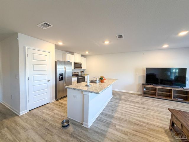 4425 Redbay Ct, Pace, FL 32571