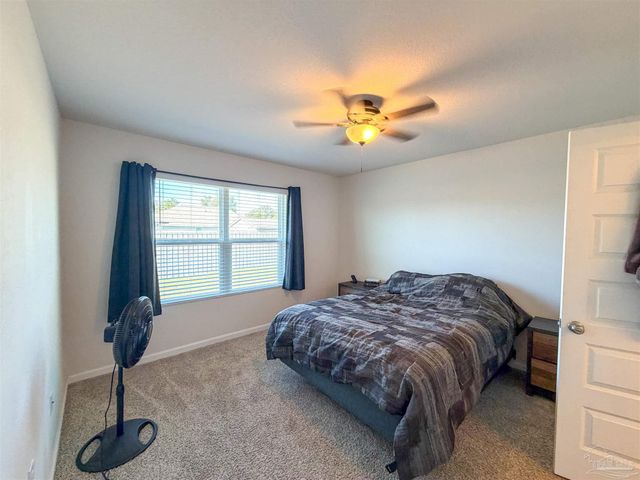 4425 Redbay Ct, Pace, FL 32571