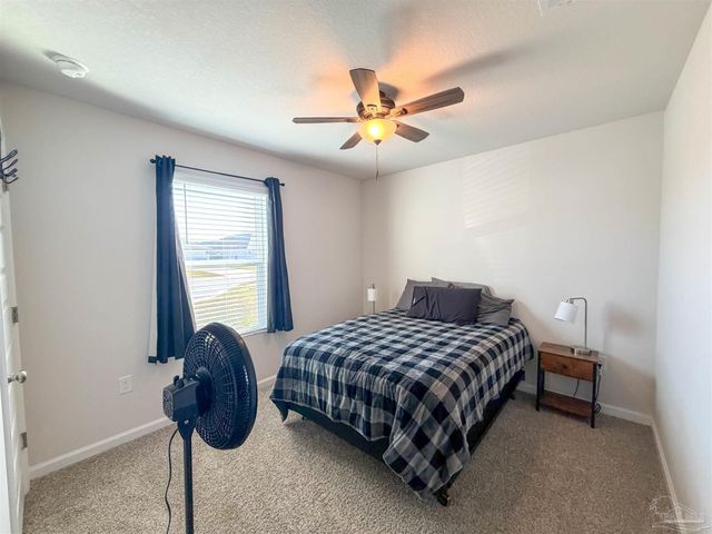 4425 Redbay Ct, Pace, FL 32571