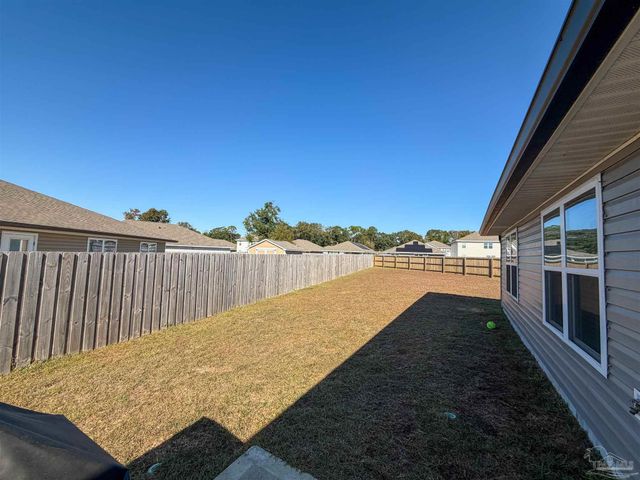 4425 Redbay Ct, Pace, FL 32571