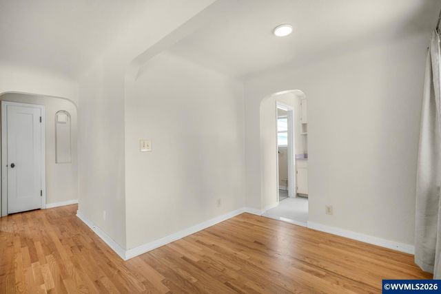 1365 Pearl St NE, Salem, OR 97301