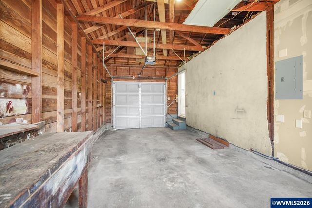 1365 Pearl St NE, Salem, OR 97301