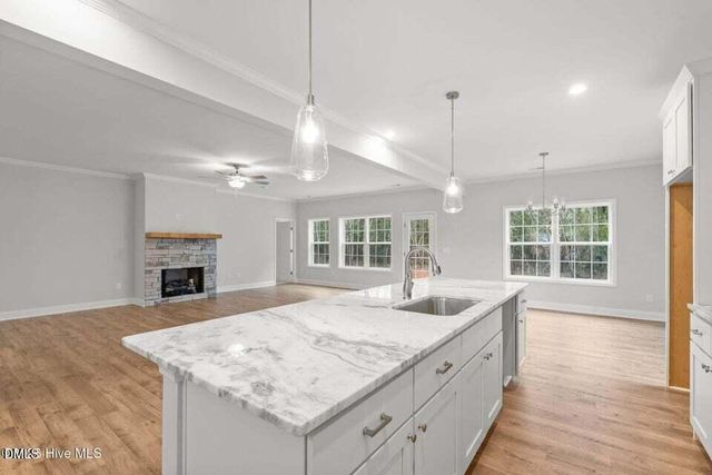 225 Telluride Court, Aberdeen, NC 28315