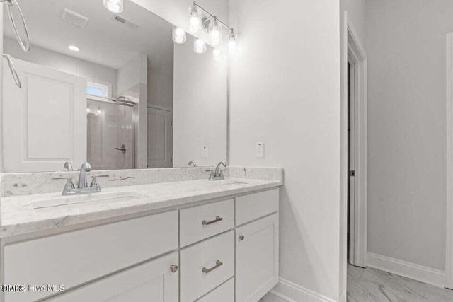 225 Telluride Court, Aberdeen, NC 28315