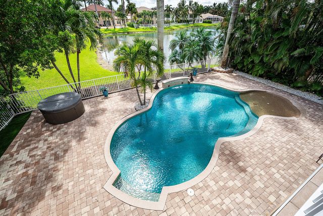 7346 Denicola Lane, Wellington, FL 33467