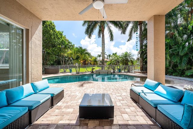 7346 Denicola Lane, Wellington, FL 33467