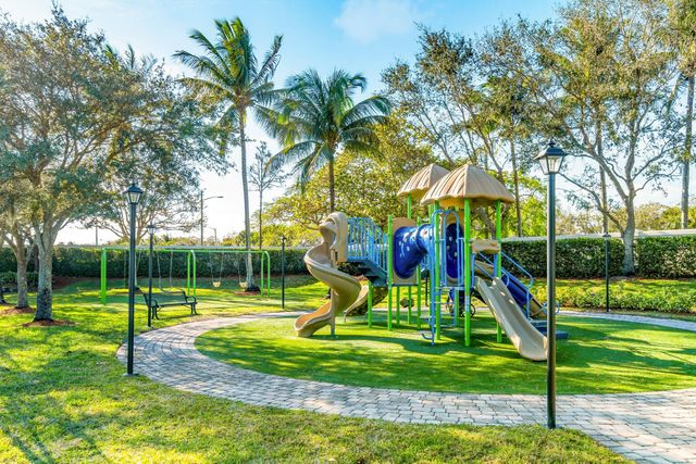7346 Denicola Lane, Wellington, FL 33467