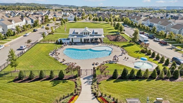 5003 Wild Oat Circle, Spring Hill, TN 37174