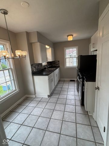 1409 N Wallace Avenue, Indianapolis, IN 46201