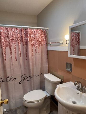1409 N Wallace Avenue, Indianapolis, IN 46201