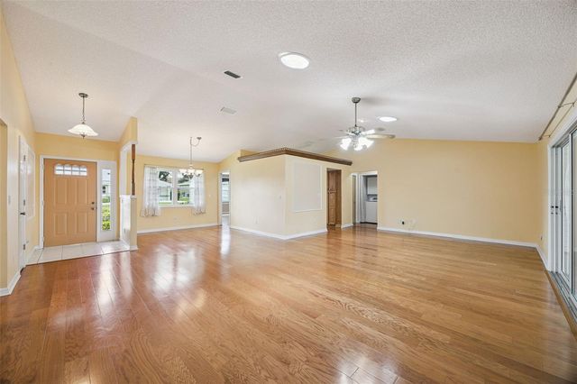 6416 BORG STREET, Leesburg, FL 34748