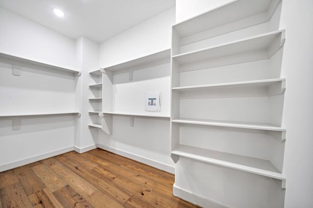 1714 Sedola Lane, Houston, TX 77055