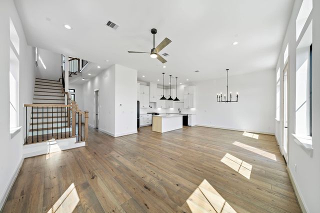 1714 Sedola Lane, Houston, TX 77055