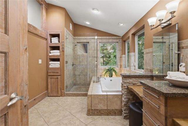 11662 Shady Rock Lane, Garfield, AR 72732