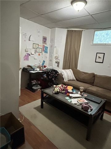 1100 Bellaire Ave, Brookline, PA 15226