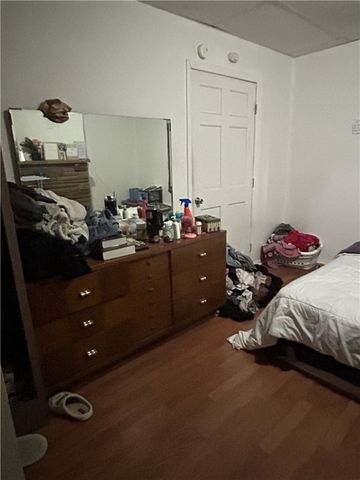 1100 Bellaire Ave, Brookline, PA 15226