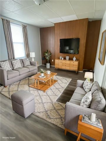 1100 Bellaire Ave, Brookline, PA 15226