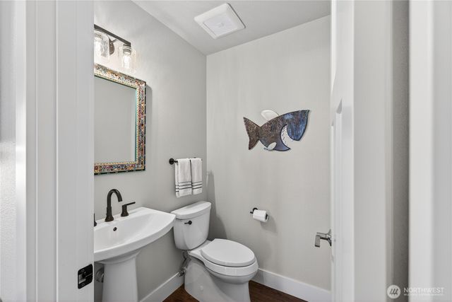 4301 Glasgow Way, Anacortes, WA 98221