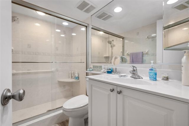 3806 GULF OF MEXICO DRIVE C209, Longboat Key, FL 34228