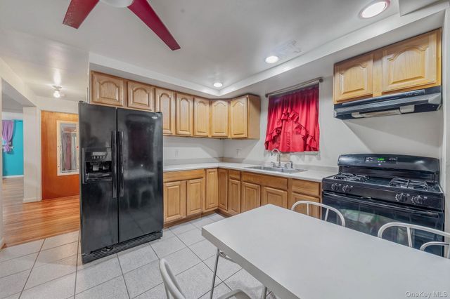 919 E 99th Street, Brooklyn, NY 11236
