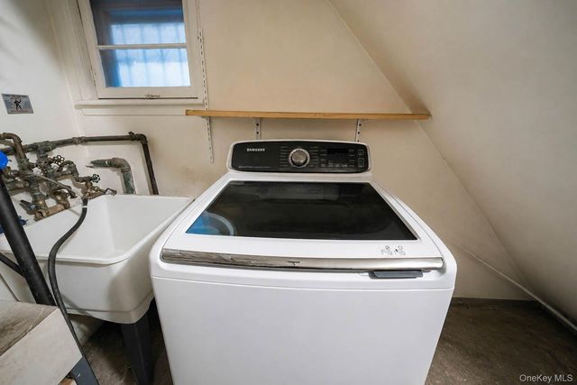 919 E 99th Street, Brooklyn, NY 11236