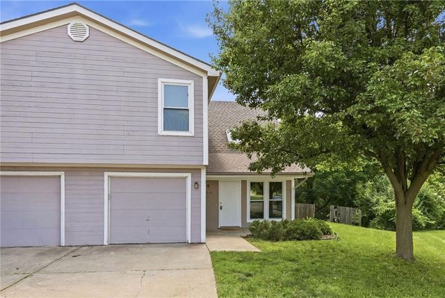 760 Spring Circle, Liberty, MO 64068