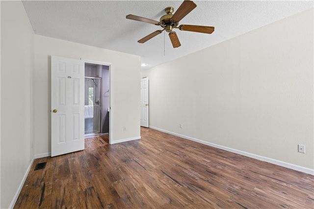 760 Spring Circle, Liberty, MO 64068