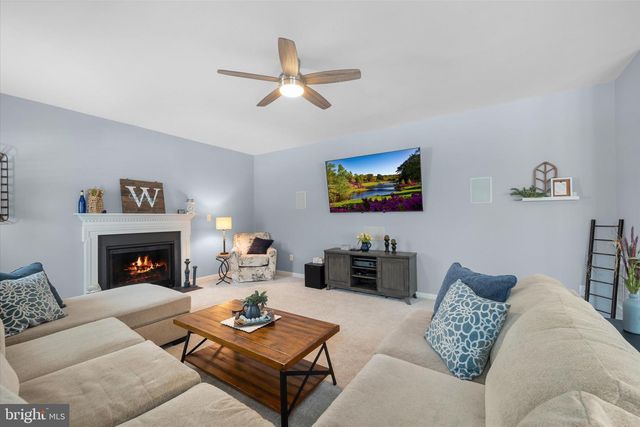 6841 LAKE ANNE CT, Warrenton, VA 20187