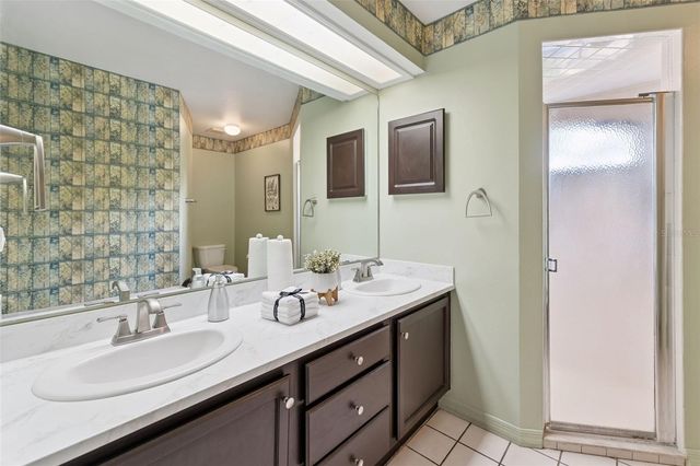 933 DEVONSHIRE WAY, Lake Wales, FL 33853