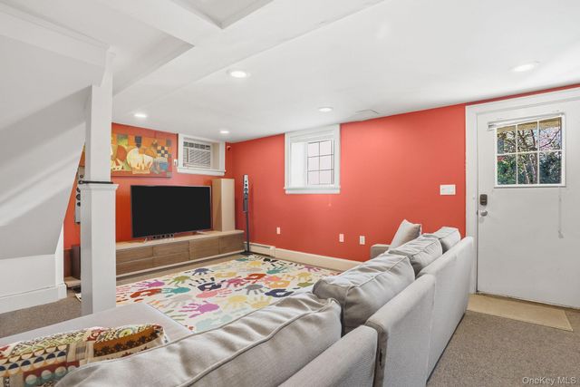 185 Fenimore Road, New Rochelle, NY 10804