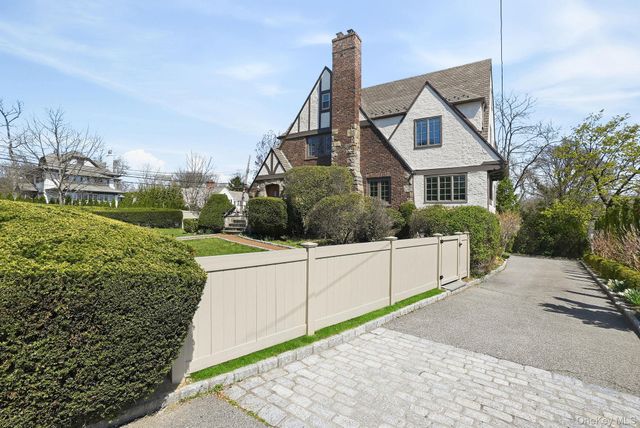 185 Fenimore Road, New Rochelle, NY 10804