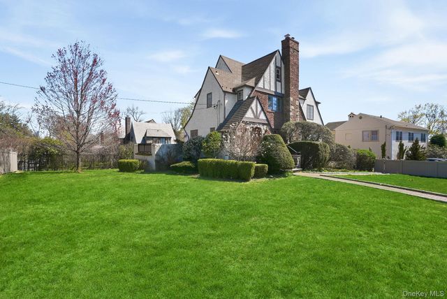 185 Fenimore Road, New Rochelle, NY 10804