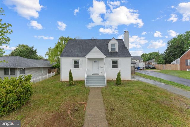 227 MANASSAS AVE, Front Royal, VA 22630
