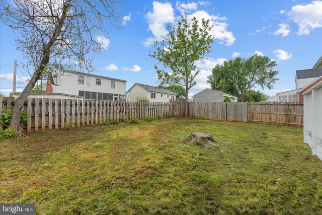 227 MANASSAS AVE, Front Royal, VA 22630