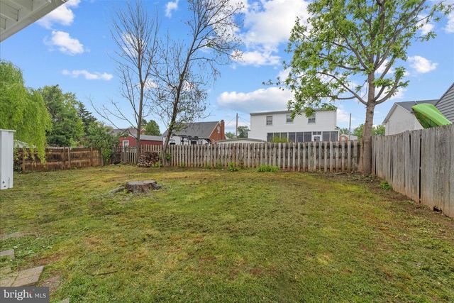 227 MANASSAS AVE, Front Royal, VA 22630