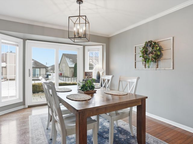 48670 Arnold Drive, Macomb Twp, MI 48044