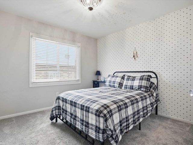 48670 Arnold Drive, Macomb Twp, MI 48044