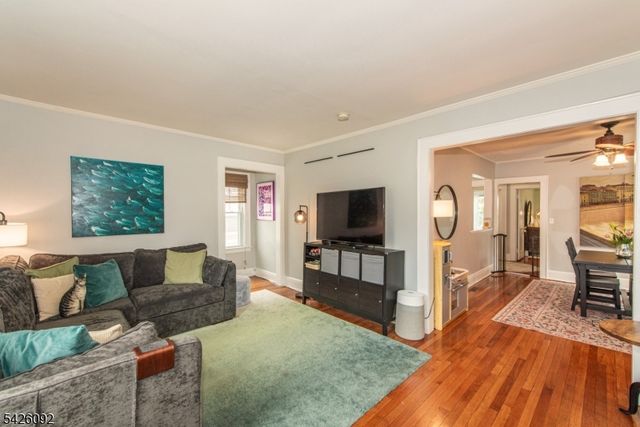 485 Valley Rd, Montclair Twp., NJ 07043