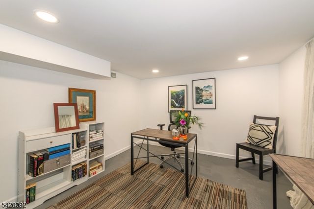 485 Valley Rd, Montclair Twp., NJ 07043