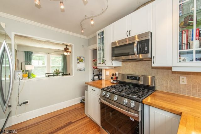 485 Valley Rd, Montclair Twp., NJ 07043