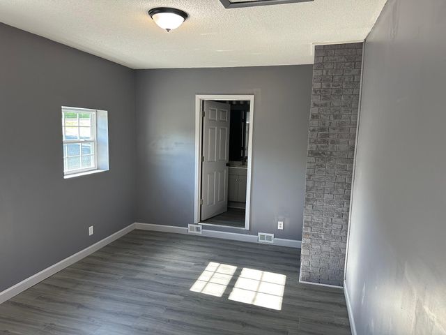 8790 Back Valley Road, Evensville, TN 37332