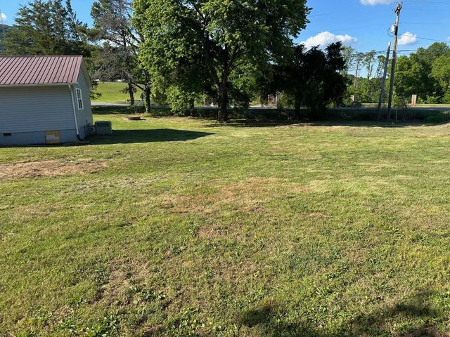 8790 Back Valley Road, Evensville, TN 37332