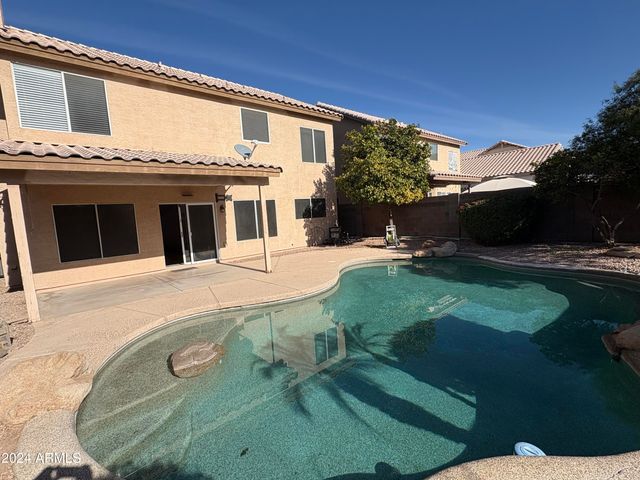 1611 E FLINT Street, Chandler, AZ 85225