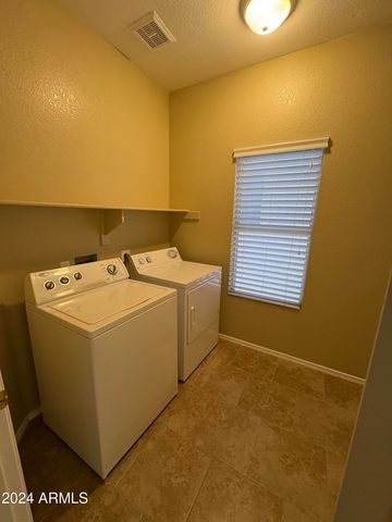 1611 E FLINT Street, Chandler, AZ 85225