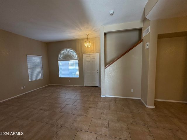 1611 E FLINT Street, Chandler, AZ 85225