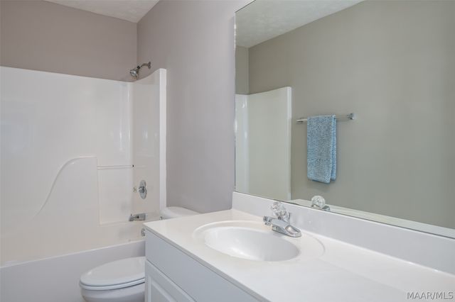 9528 COLLETON Place, Montgomery, AL 36117