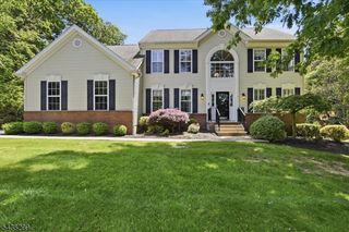 7 Donna Ln, Mount Olive Twp., NJ 07836