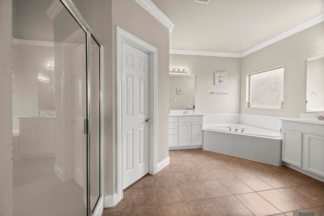 6142 Waterford Ln, Sorrento, LA 70778